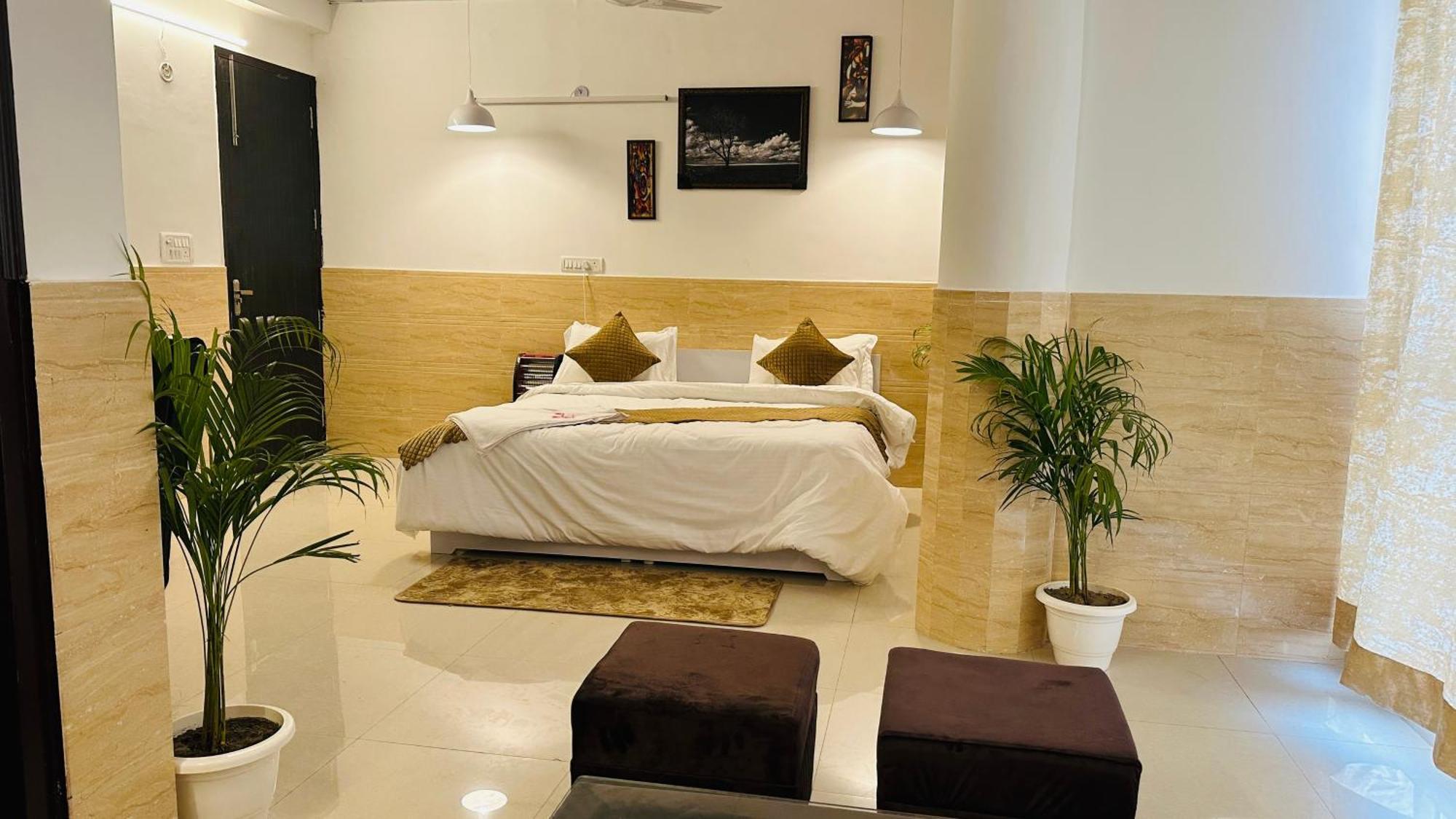 Hotel Relax In - Noida Sector 18 Ngoại thất bức ảnh